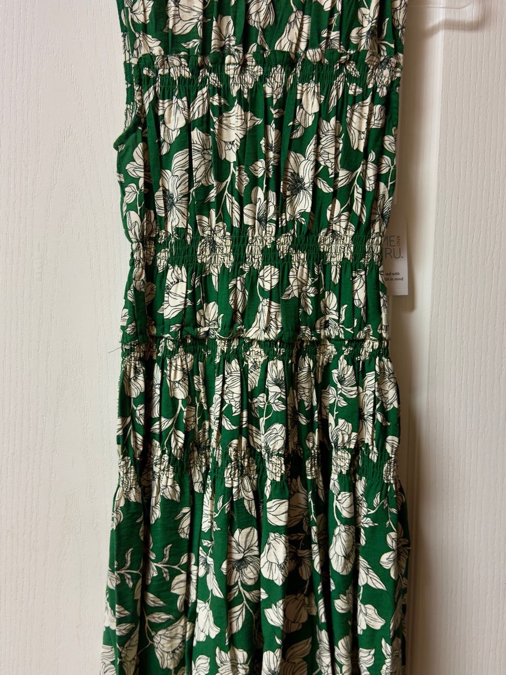 Time and Tru Women’s Green and White Floral Tiered Stretch Dress
